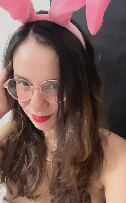 Sofi from Mexico, online now on Chat Avenue